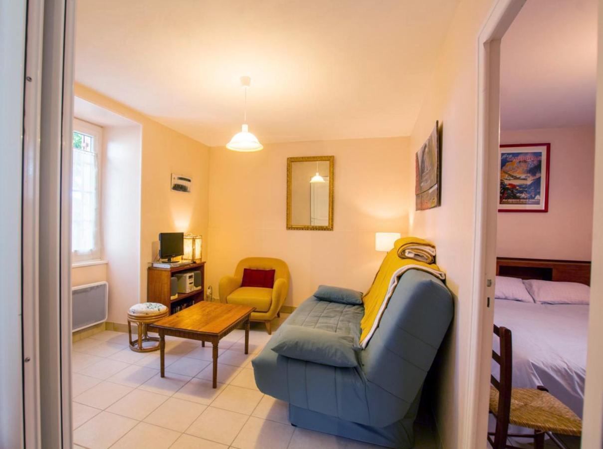 Gite De Champdore Nanthiat Extérieur photo